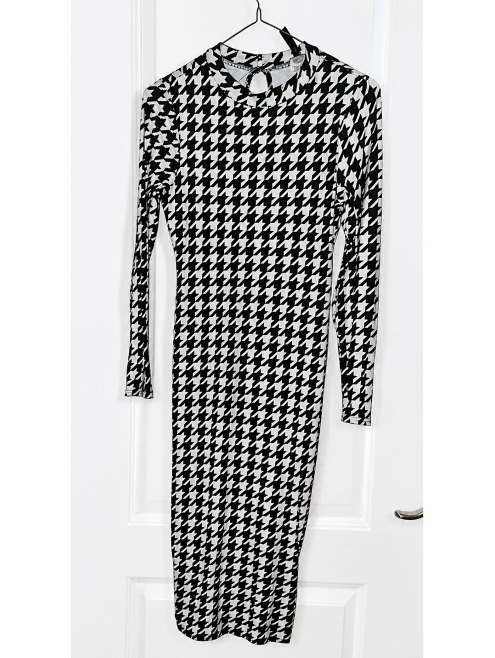 Uptown Houndstooth Midi Dress M Black White Long Sleeve Keyhole Back Bodycon